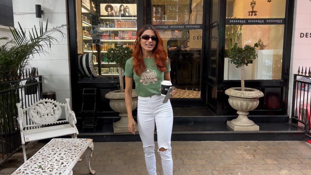 samantha-prabhu-was-seen-at-a-popular-salon-in-bandra-taking-time-for-self-care-and-looking-effortlessly-stylish